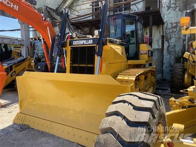 CAT D 6 G Pásové dozery