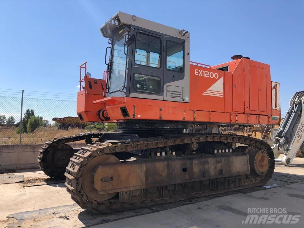 Hitachi EX 1200-5 D Pásová rýpadla