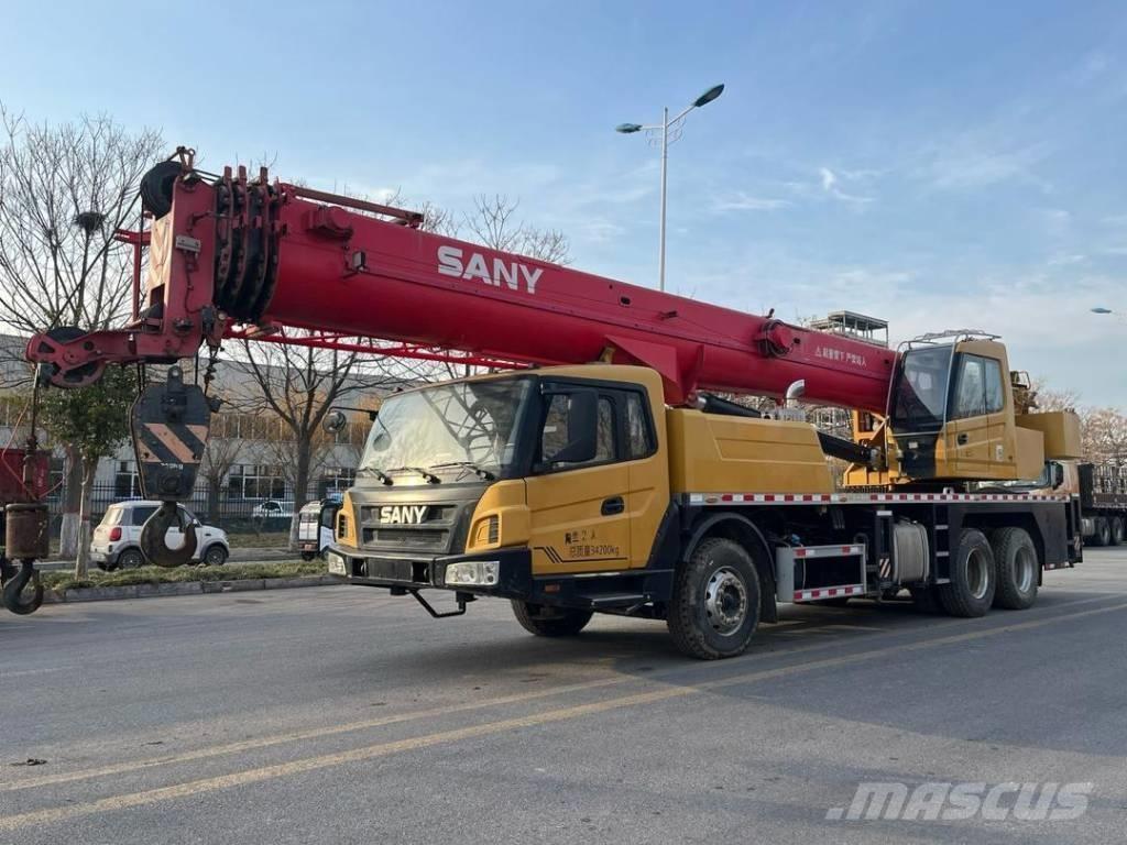 Sany STC250C5-2 Univerzální terénní jeřáby