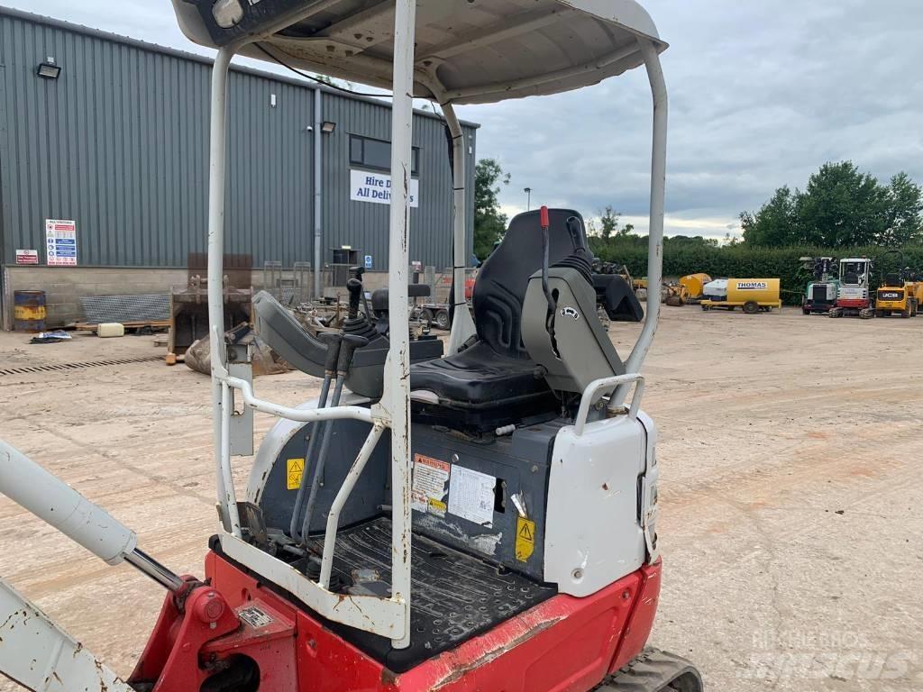 Takeuchi TB 215 R Mini rýpadla < 7t