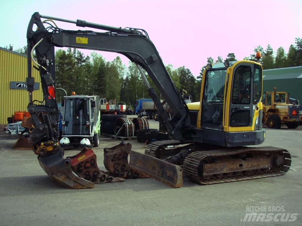 Volvo ECR 88 Midi rýpadla 7t - 12t