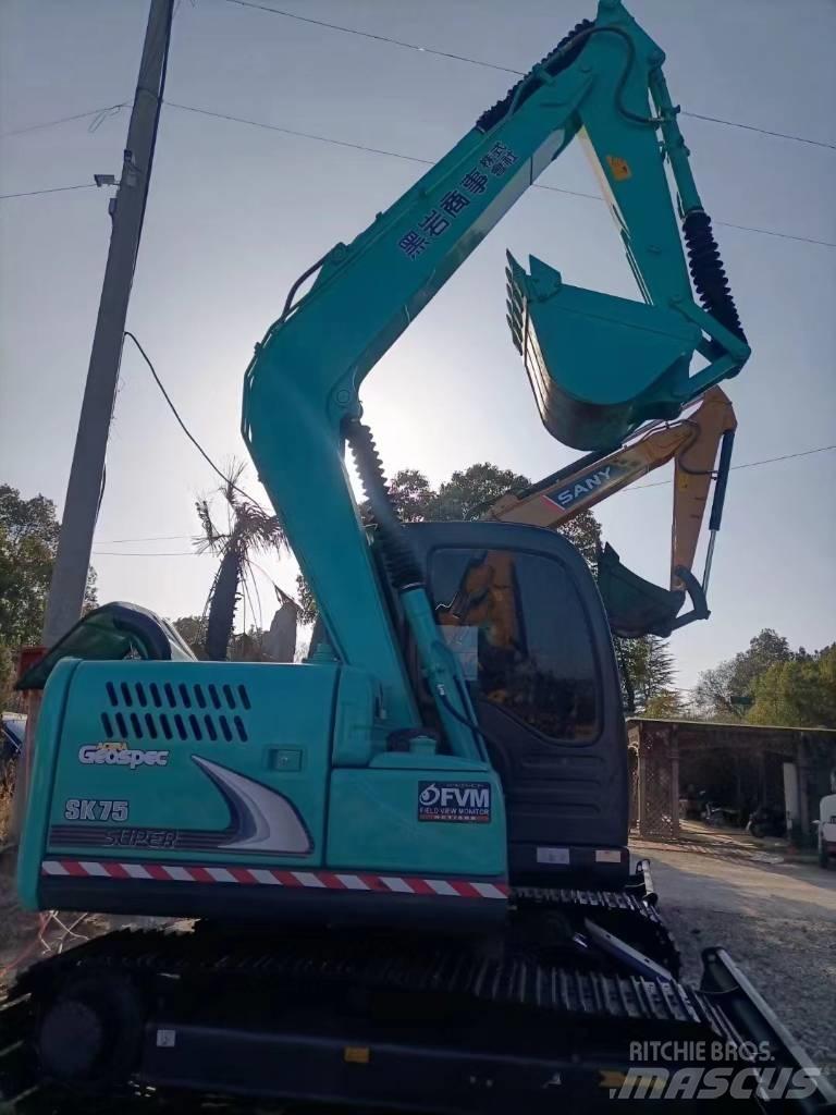 Kobelco SK 75 Midi rýpadla 7t - 12t