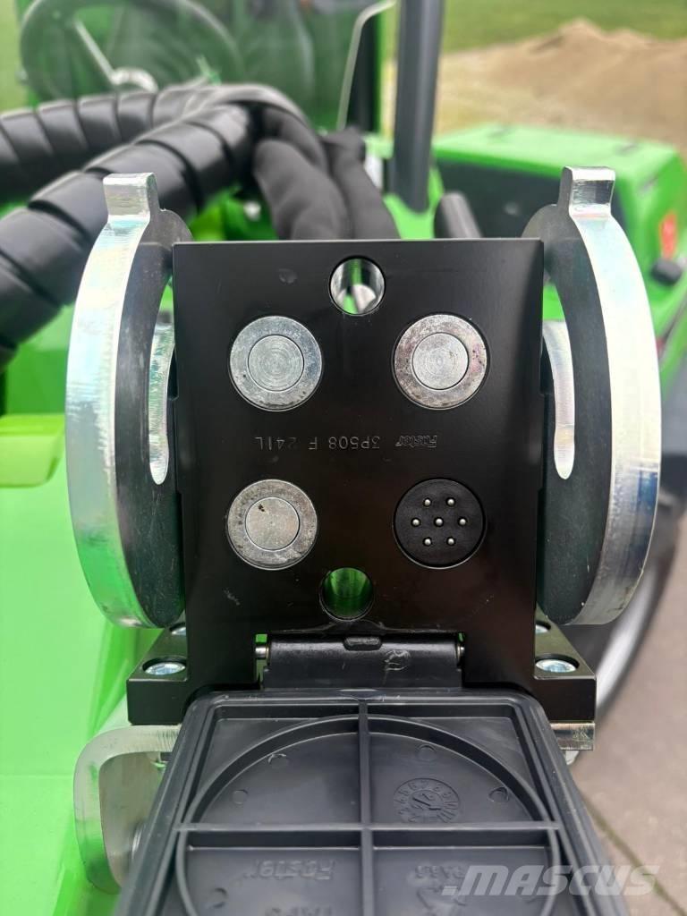 Avant 650 Víceúčelové nakladače