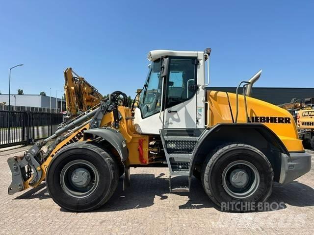 Liebherr L 538 Kolové nakladače