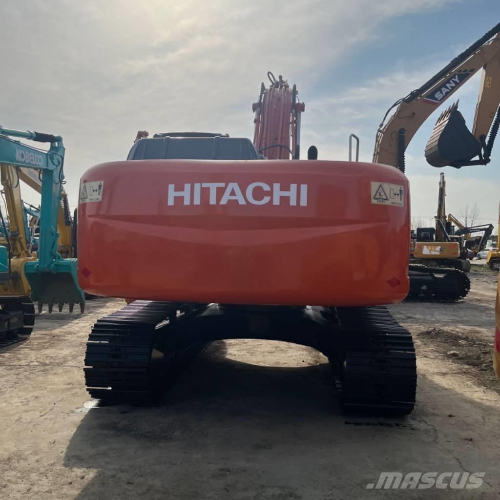 Hitachi ZX 240 Pásová rýpadla