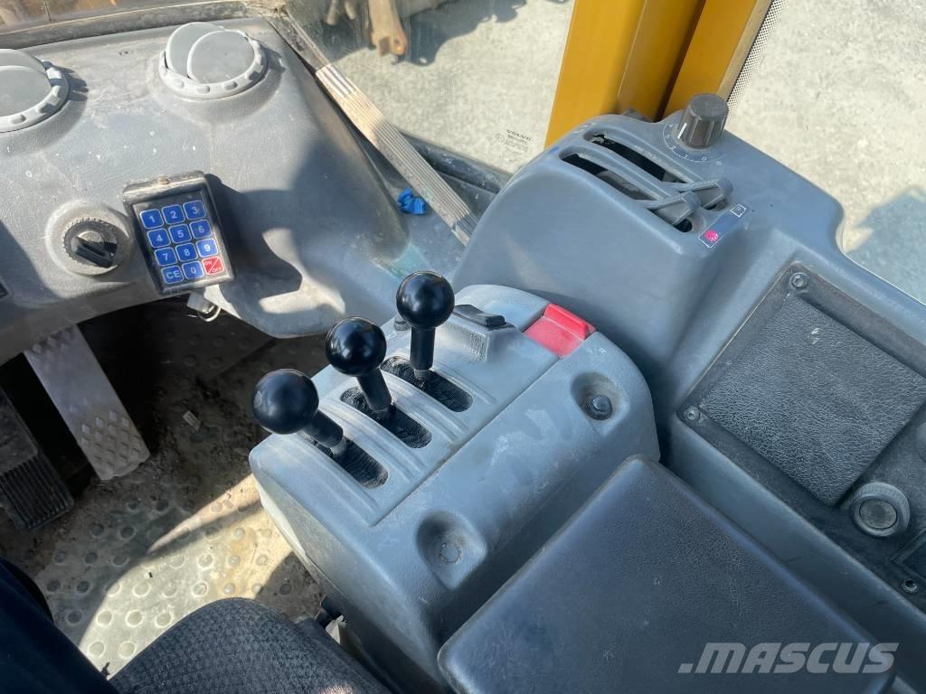 Volvo L 50 D Kolové nakladače