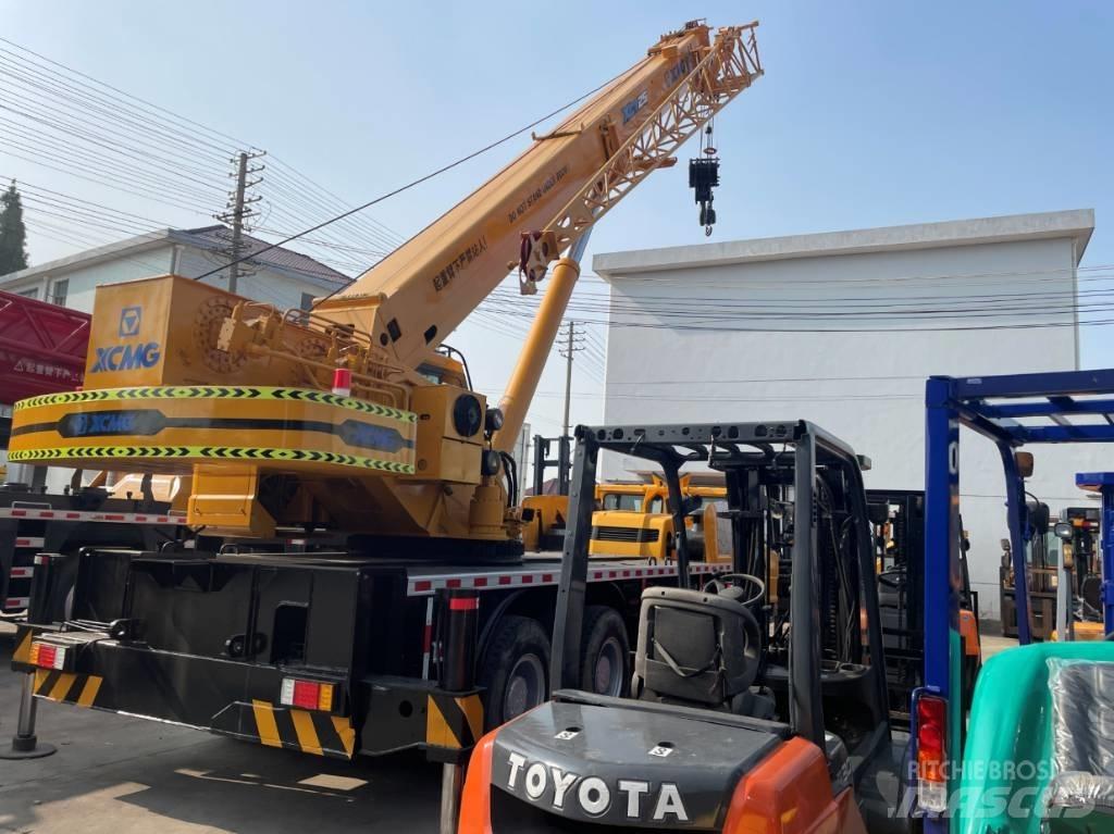 XCMG XCT25 Ton Univerzální terénní jeřáby
