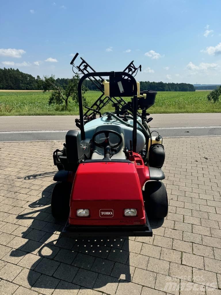 Toro MultiiPro 1750 Zařízení pro hnojení trávníků
