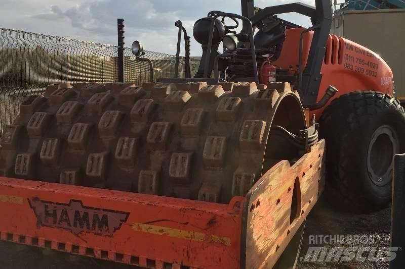Hamm 3411P Kombinované válce