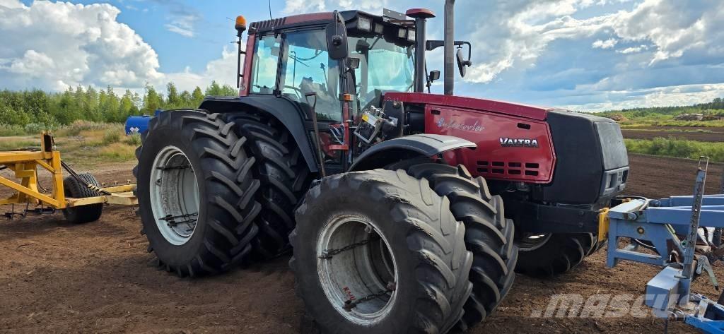 Valtra 8950 Hitec Traktory