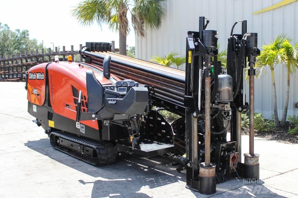 Ditch Witch JT20 Horizontální vrtací zařízení