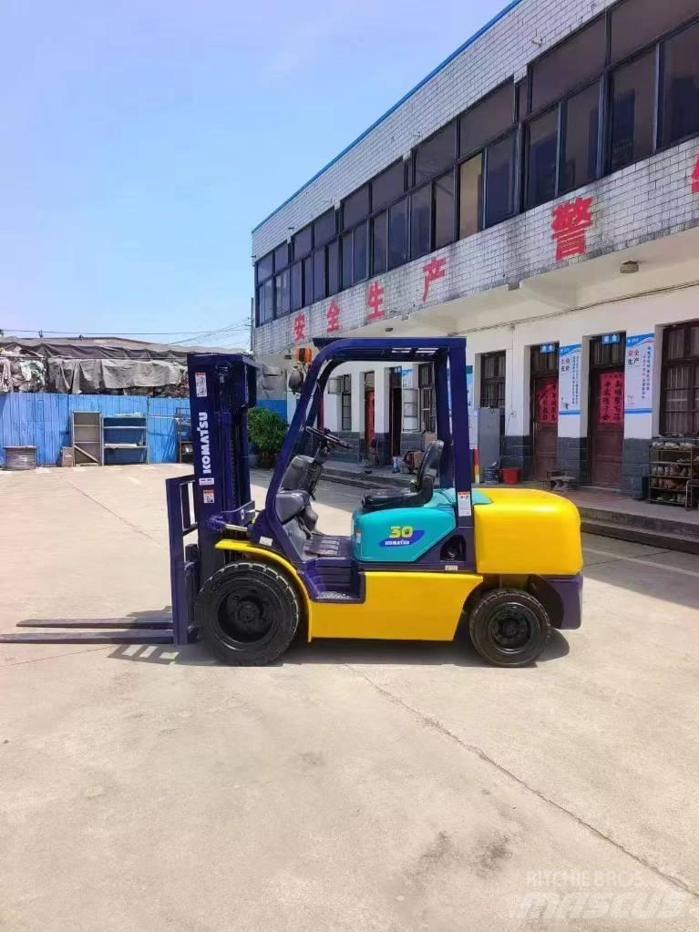 Komatsu FD 30 Dieselové vozíky