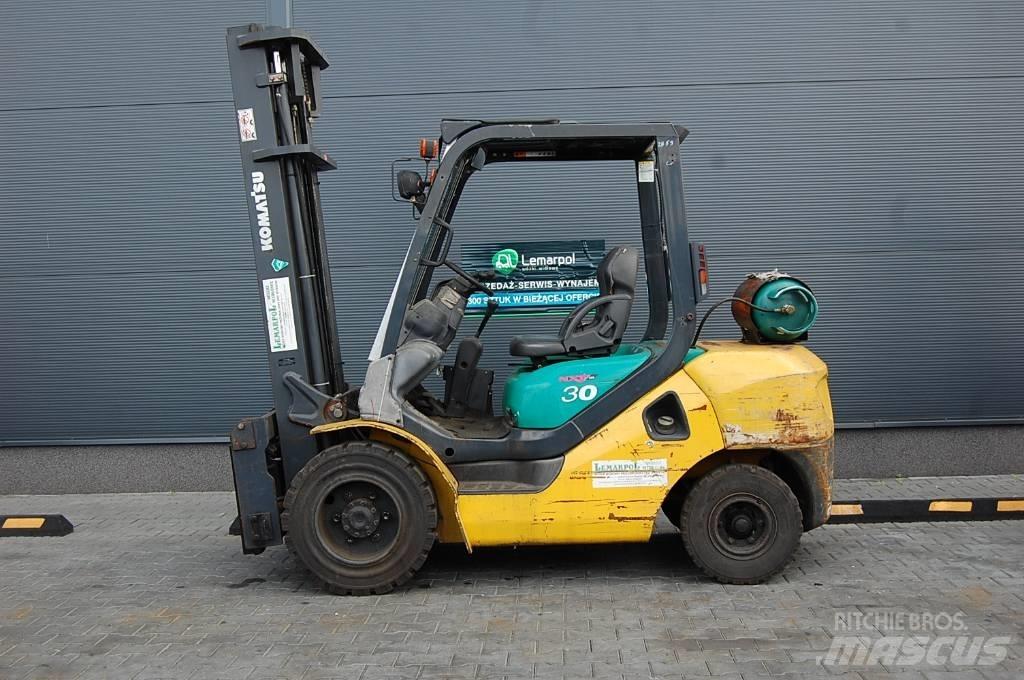 Komatsu FG30C-16 Další