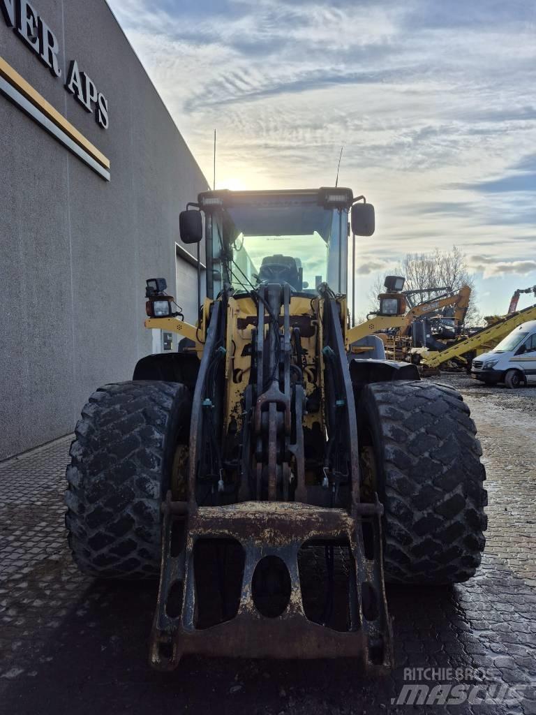 Volvo L 90 G Kolové nakladače
