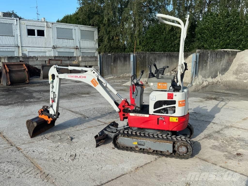 Takeuchi TB 210 R Mini rýpadla < 7t
