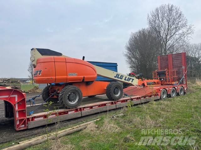 JLG 660 SJ Teleskopické plošiny