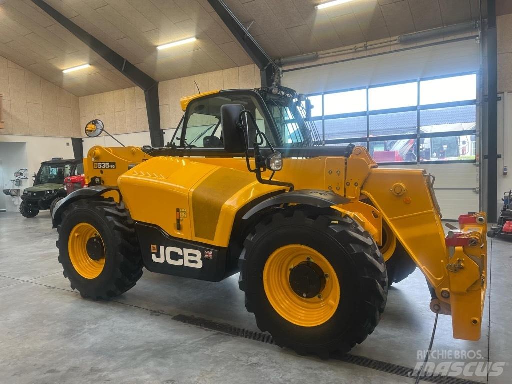 JCB 535-95 Teleskopické manipulátory