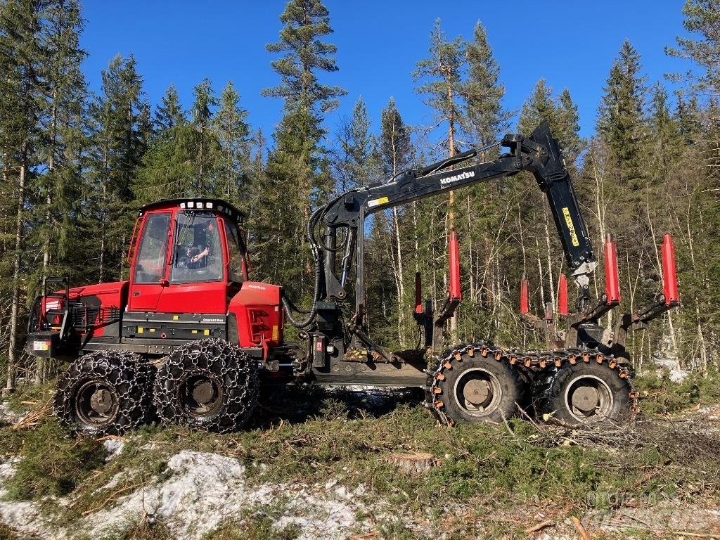 Komatsu 895 Vyvážecí traktory