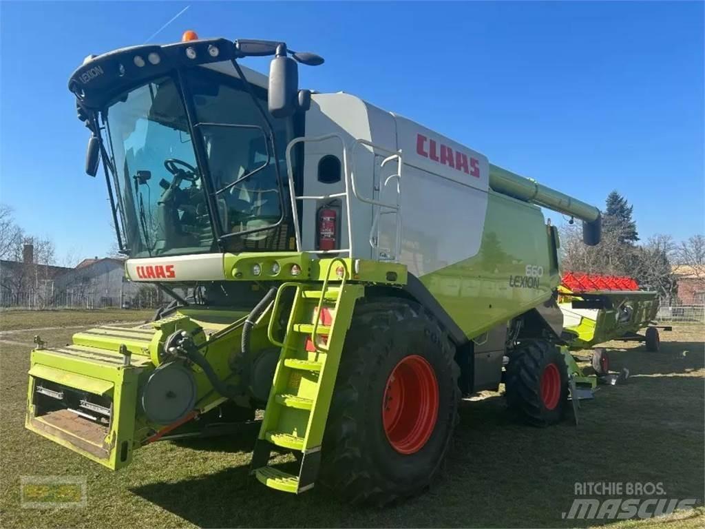 CLAAS Lexion 660 Sklízecí mlátičky