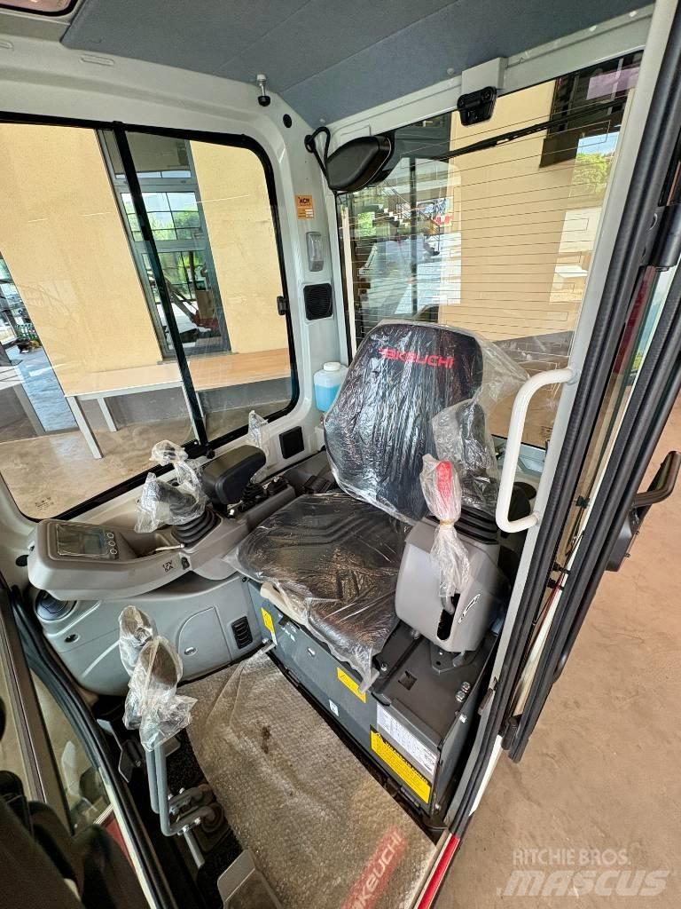 Takeuchi TB 216 Mini rýpadla < 7t