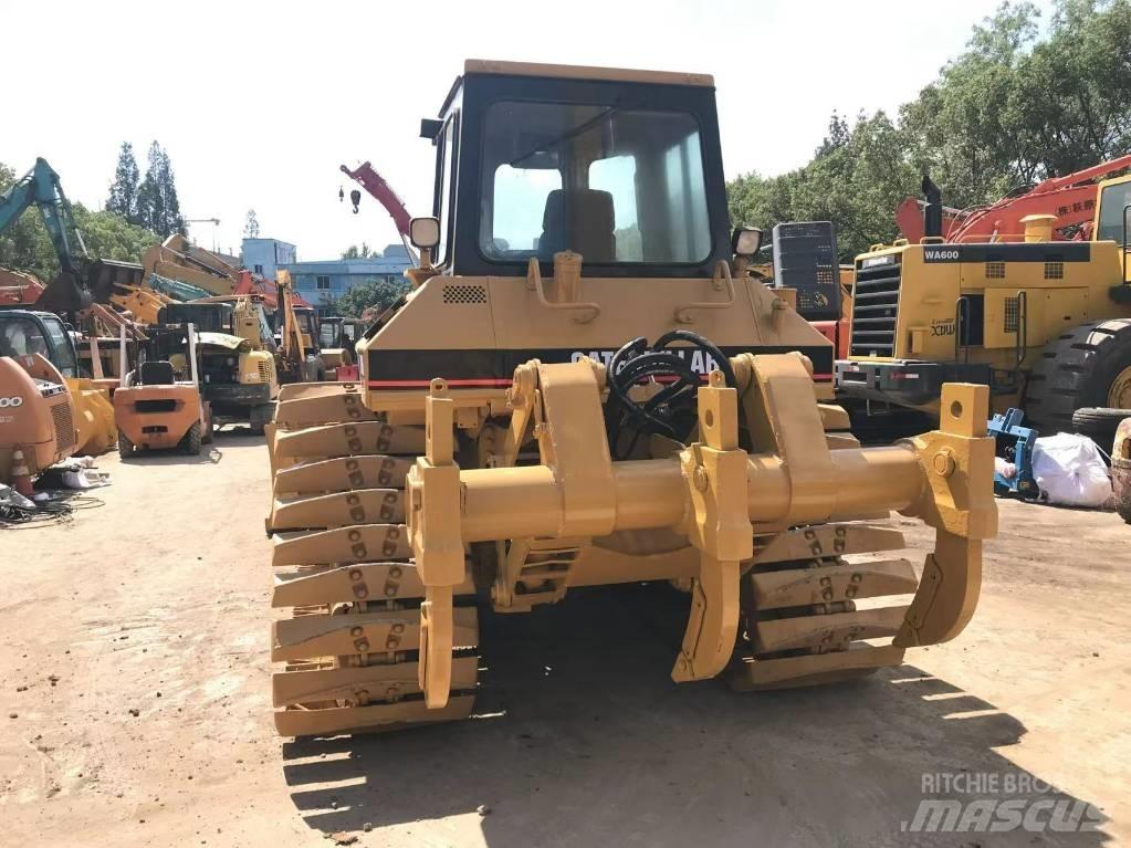 CAT D 6 G Pásové dozery