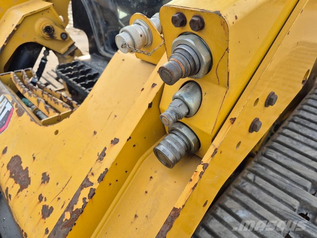 CAT 289 D3 Smykem řízené nakladače