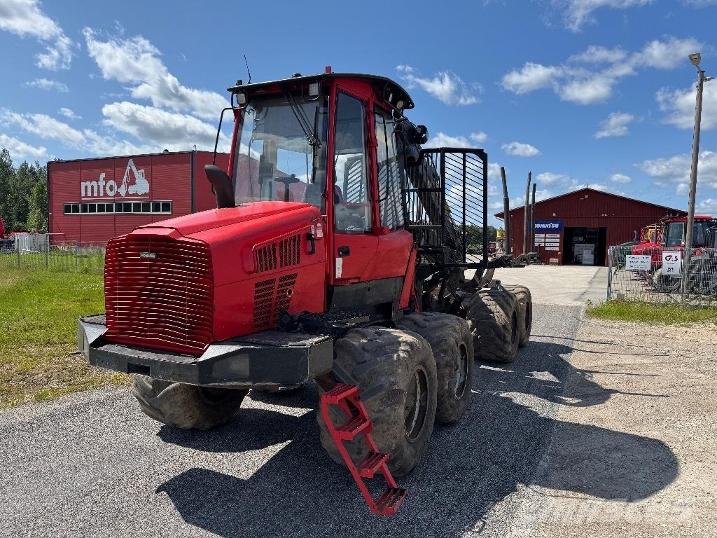 Komatsu 835 Vyvážecí traktory