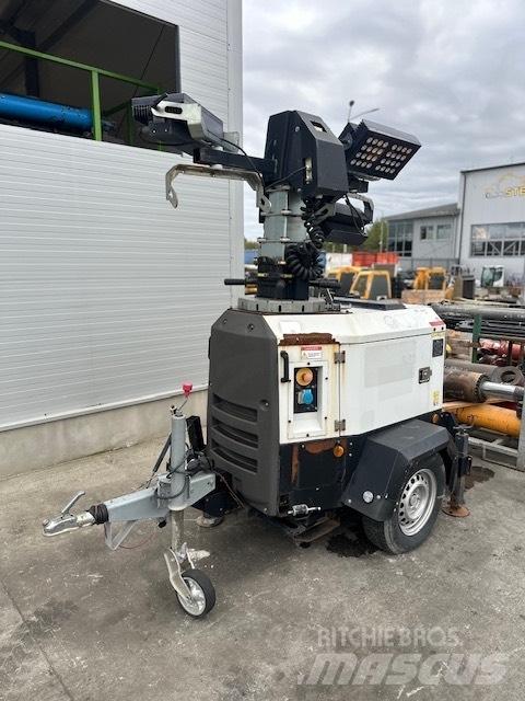 Towerlight XECOK-2 Osvětlovací stožáry