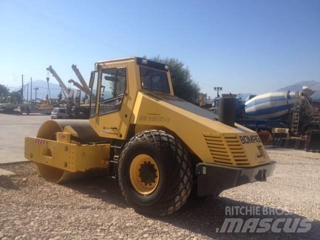 Bomag BW 219 D Tahačové válce