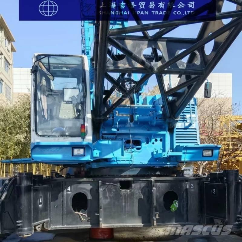 Hitachi SCX2500 Pásové jeřáby