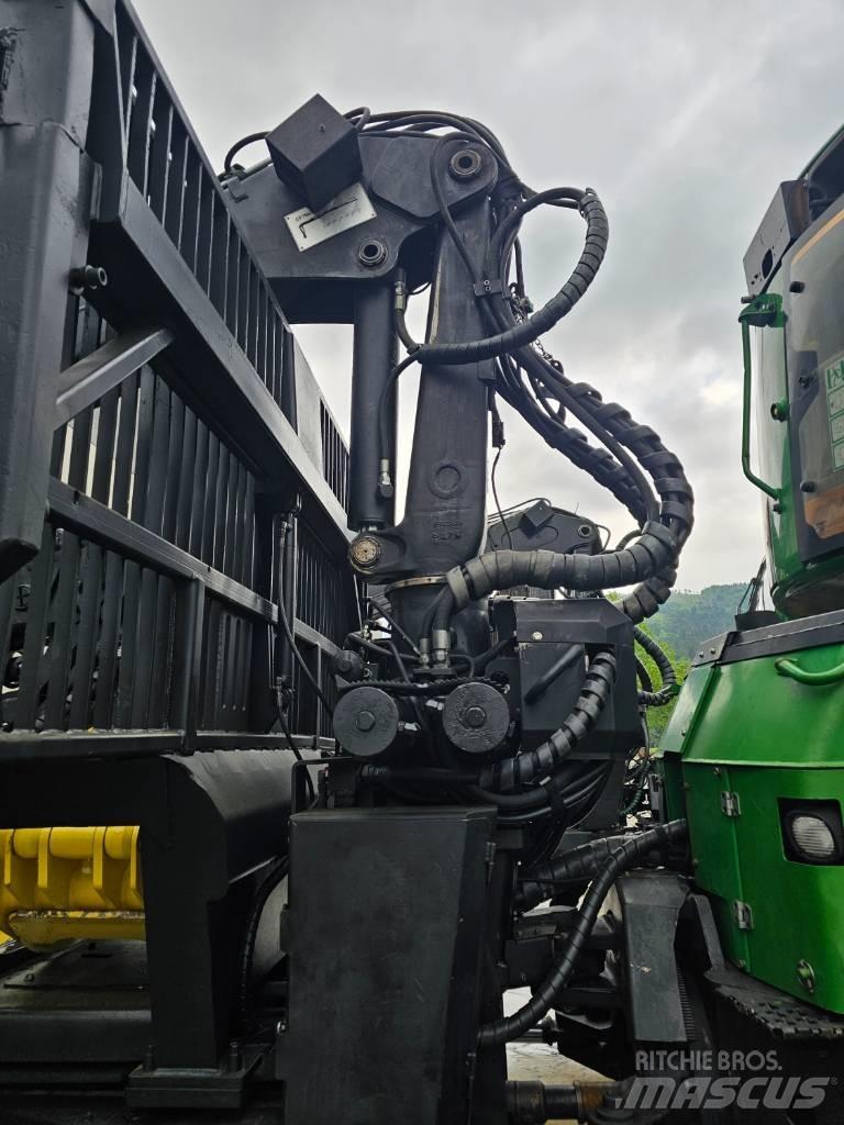 John Deere 1510 E Vyvážecí traktory