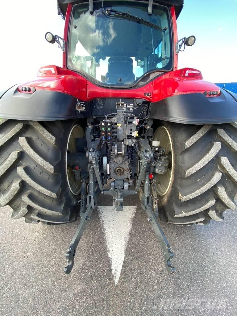 Valtra T 234 A Traktory