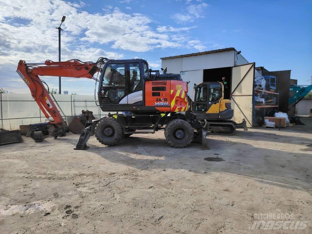 Hitachi ZX 145 Kolová rýpadla