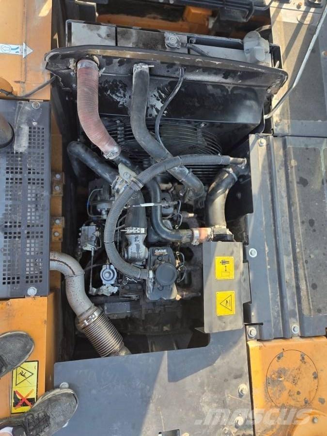 CASE WX 148 Kolová rýpadla