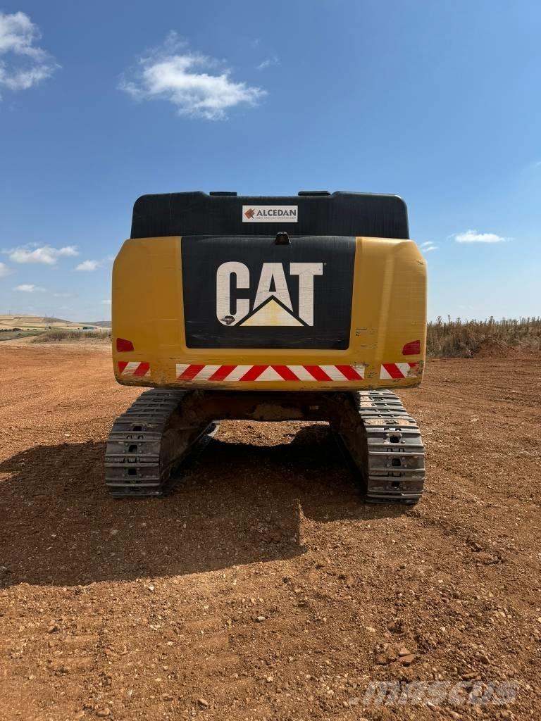CAT 349 EL Pásová rýpadla