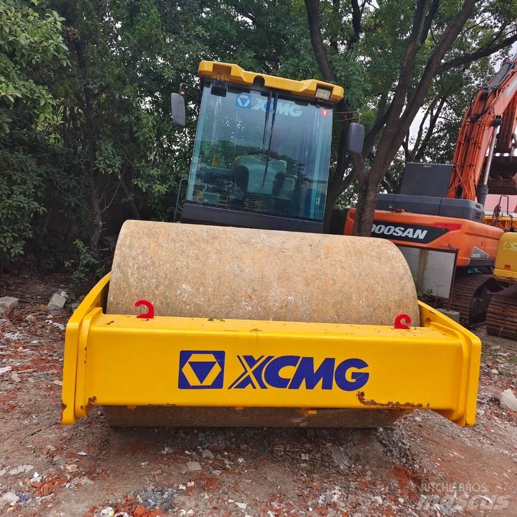 XCMG XS 223 J Tahačové válce