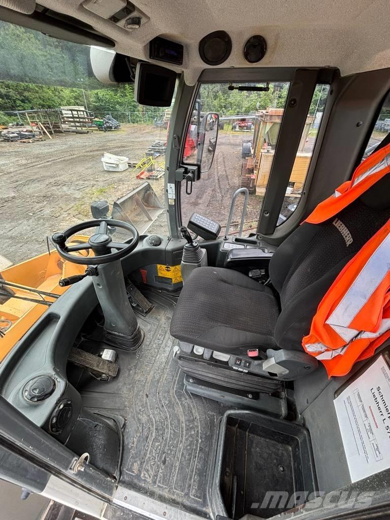 Liebherr L 576 Kolové nakladače