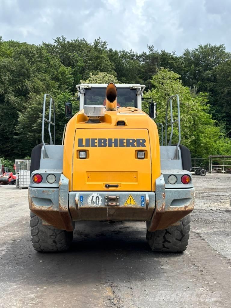 Liebherr L 576 Kolové nakladače