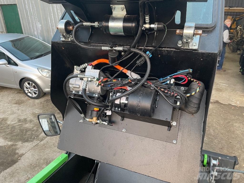Kovaco Elise 900 Midi rýpadla 7t - 12t
