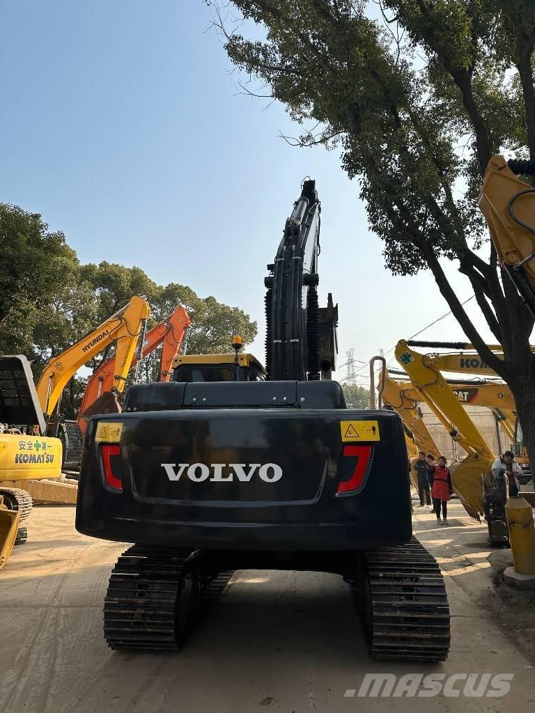 Volvo EC 210 Midi rýpadla 7t - 12t