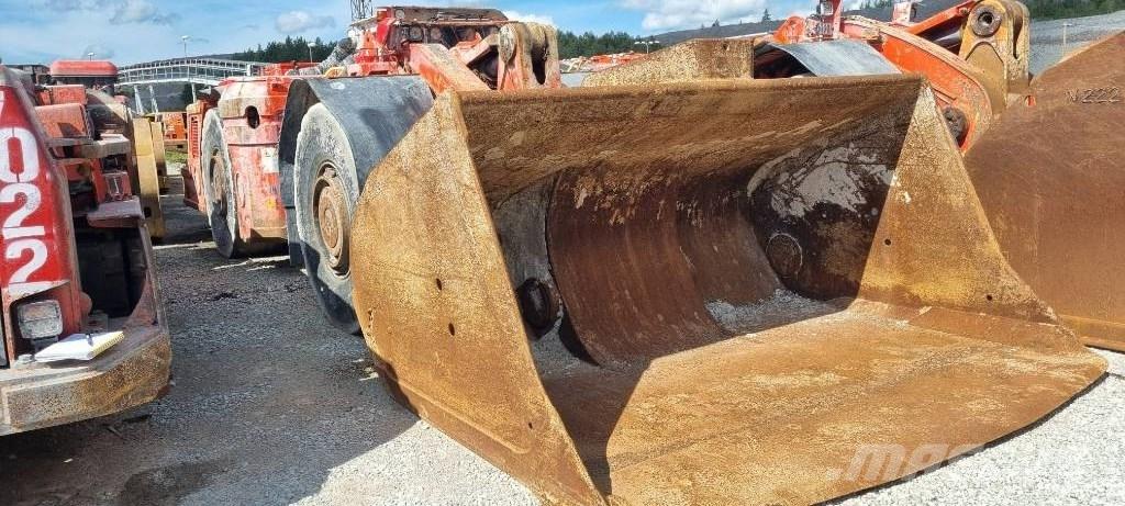 Sandvik LH 410 Podzemní nakladače