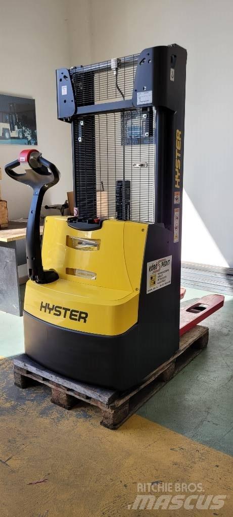 Hyster S 1.0 Ručně vedené vysokozdvižné vozíky