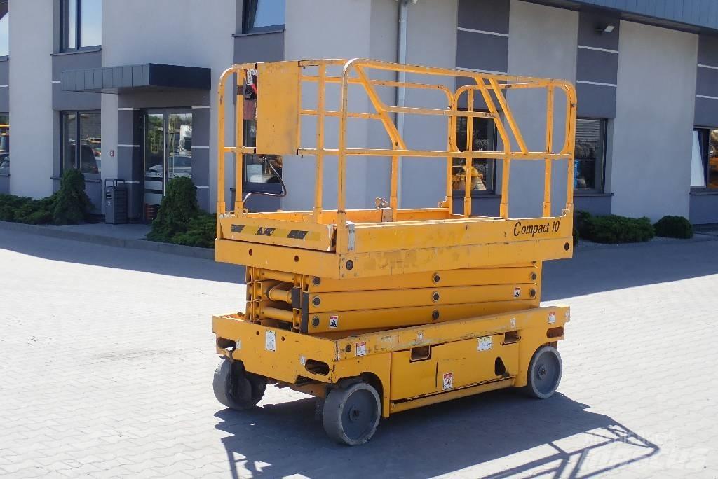 Haulotte Compact 10 Nůžková zvedací plošina