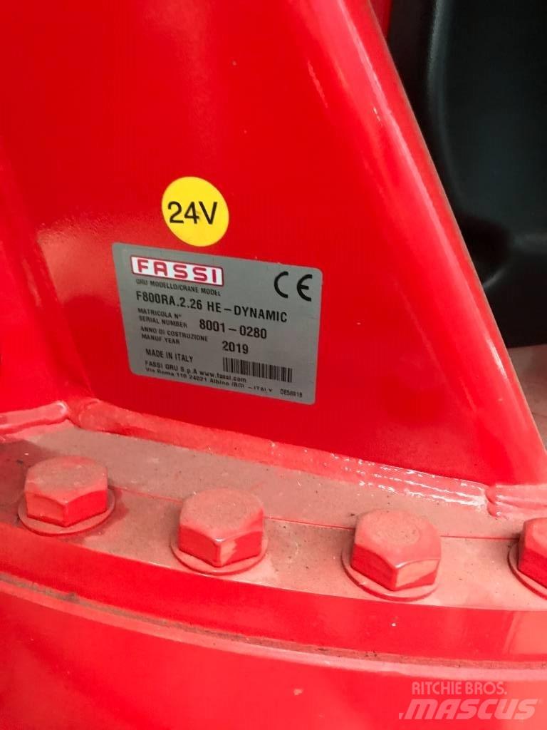 Fassi F 800 RA 2.26 Nakládací jeřáby