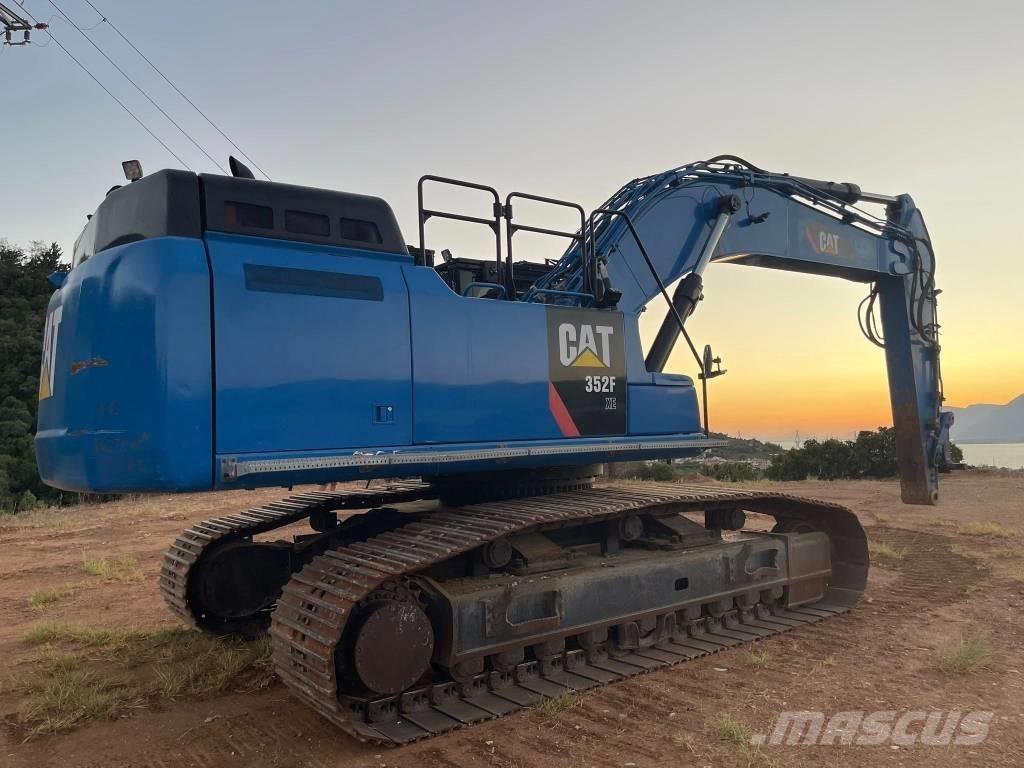 CAT 352 F XE Pásová rýpadla