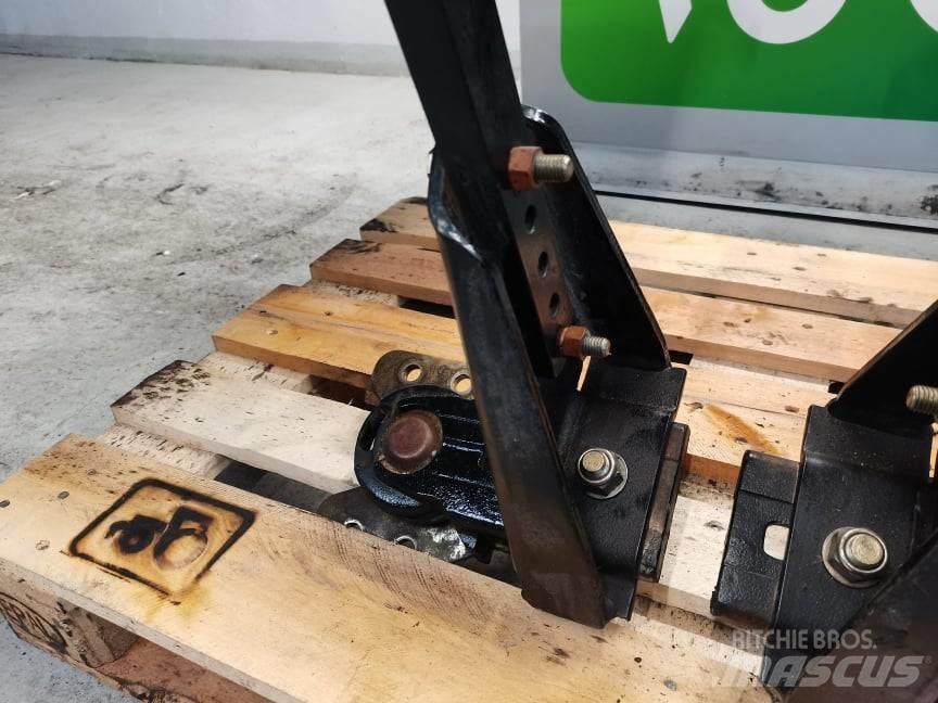 Steyr CVT fender Pneumatiky, kola a ráfky