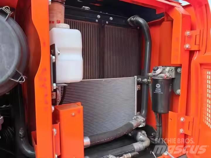 Doosan DX150 Pásová rýpadla