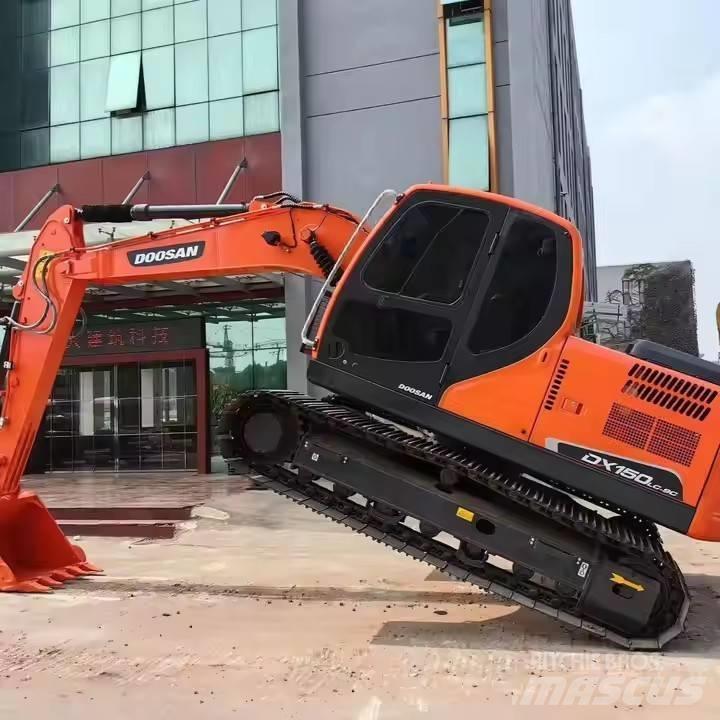 Doosan DX150 Pásová rýpadla