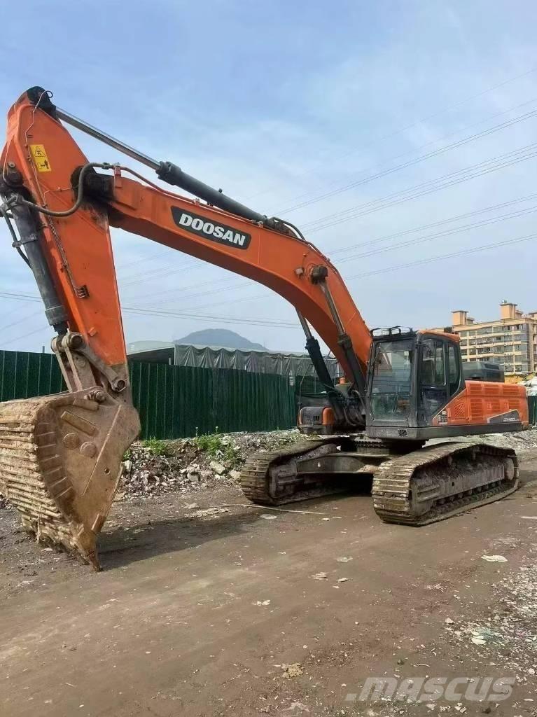 Doosan DX420LC Pásová rýpadla
