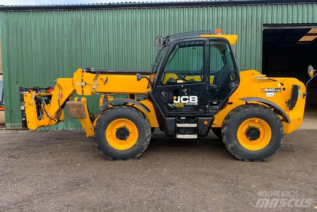 JCB 540-140 Teleskopické manipulátory